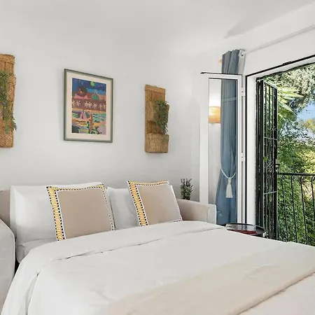 With Private Pool & Garden 5 Min To Ferienhaus *